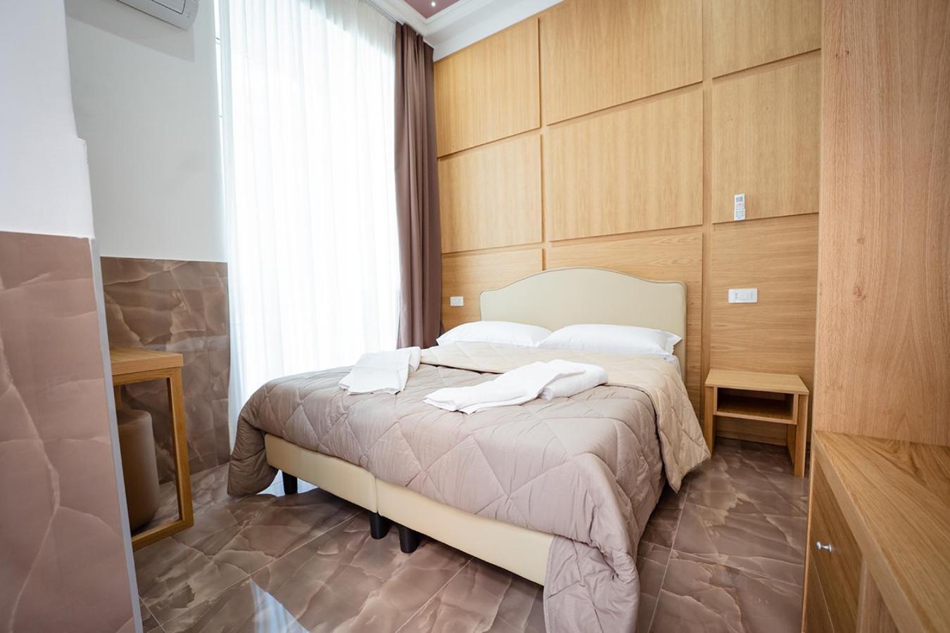 Pc Boutique H, Sea View By Clapa Group Hotell Napoli Eksteriør bilde